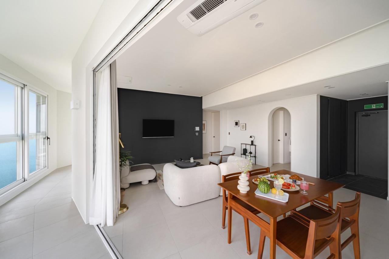 Le Collective Siheung Wavepark Apartment Exterior photo